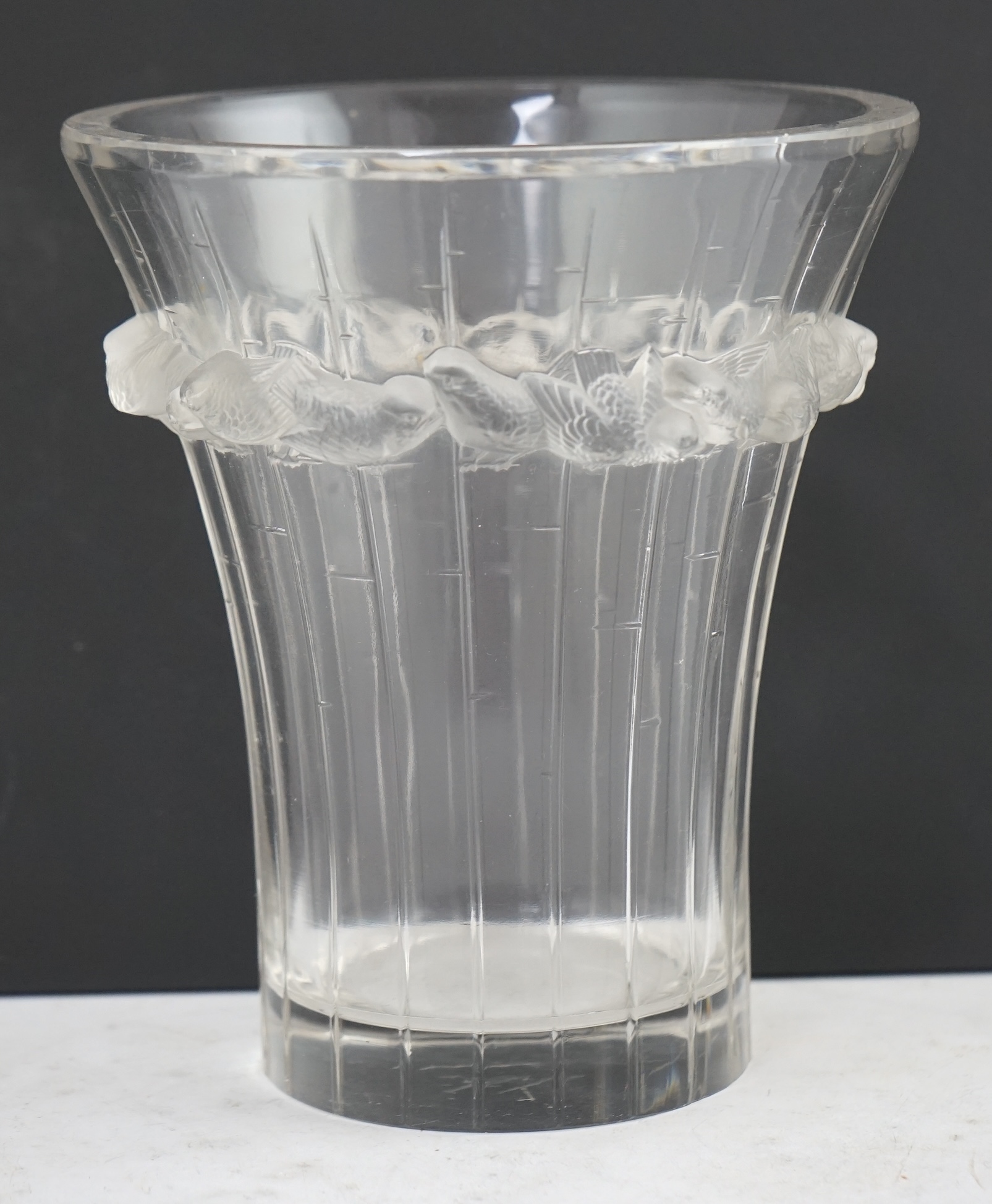 A Lalique Boulouris pattern vase